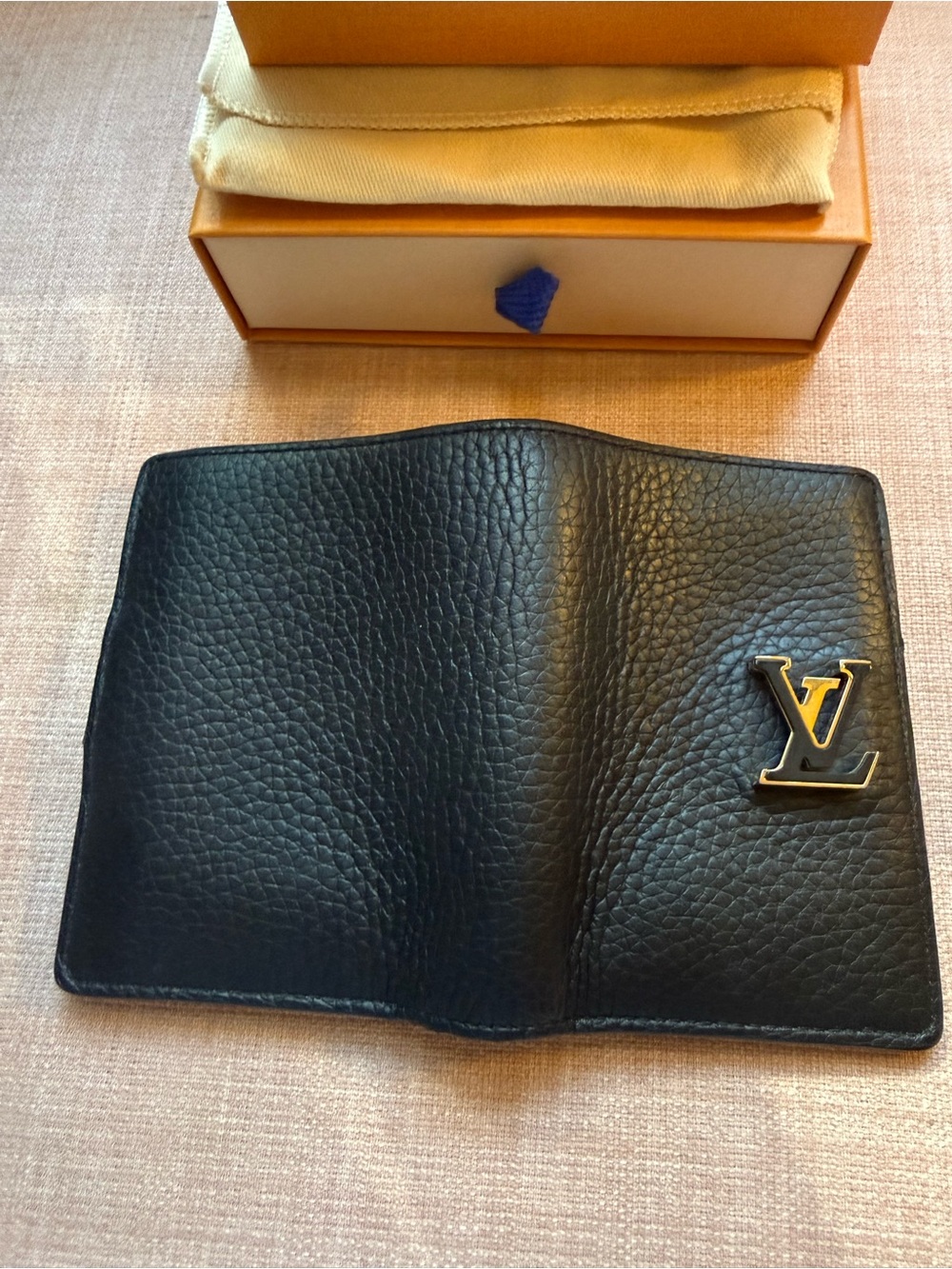Louis Vuitton Black Leather Wallet with Gold LV Logo - Picture 5 of 10